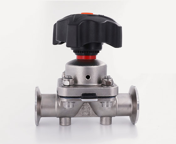 Manual diaphragm valves